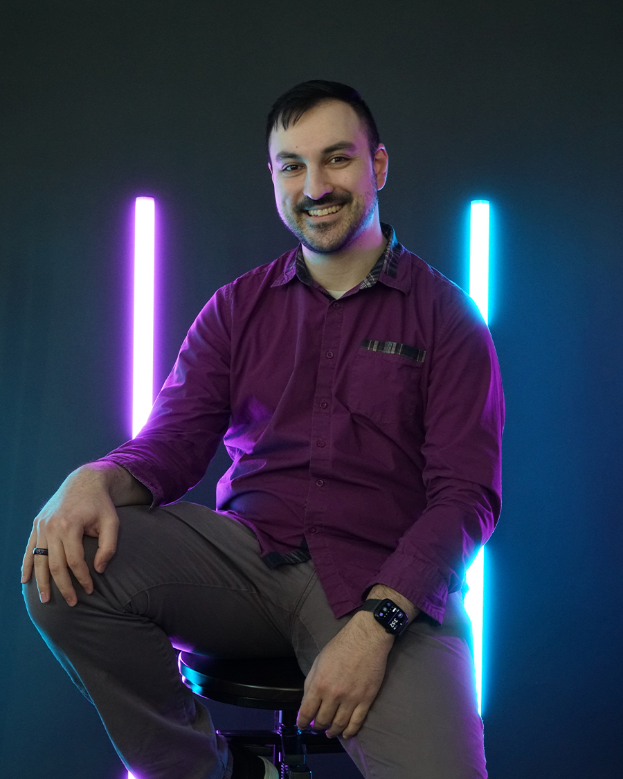 AbtinPazooki1-headshotWI